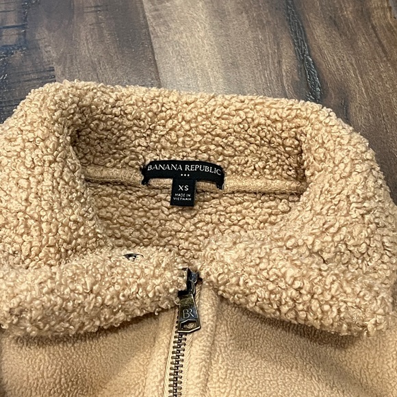 Banana Republic SHERPA BOMBER JACKET - Picture 7 of 8